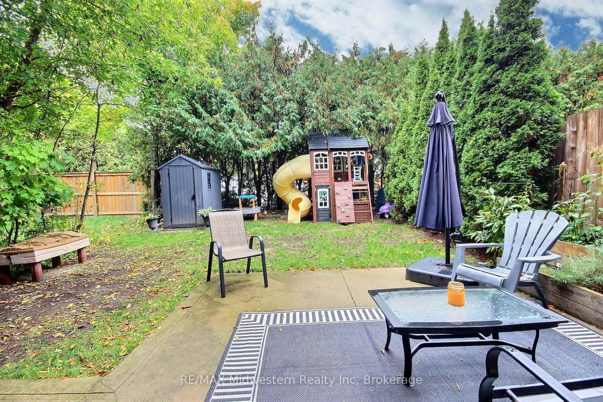 Photo 17 of 755 York Avenue N, North Perth, Listowel — HOMEH
