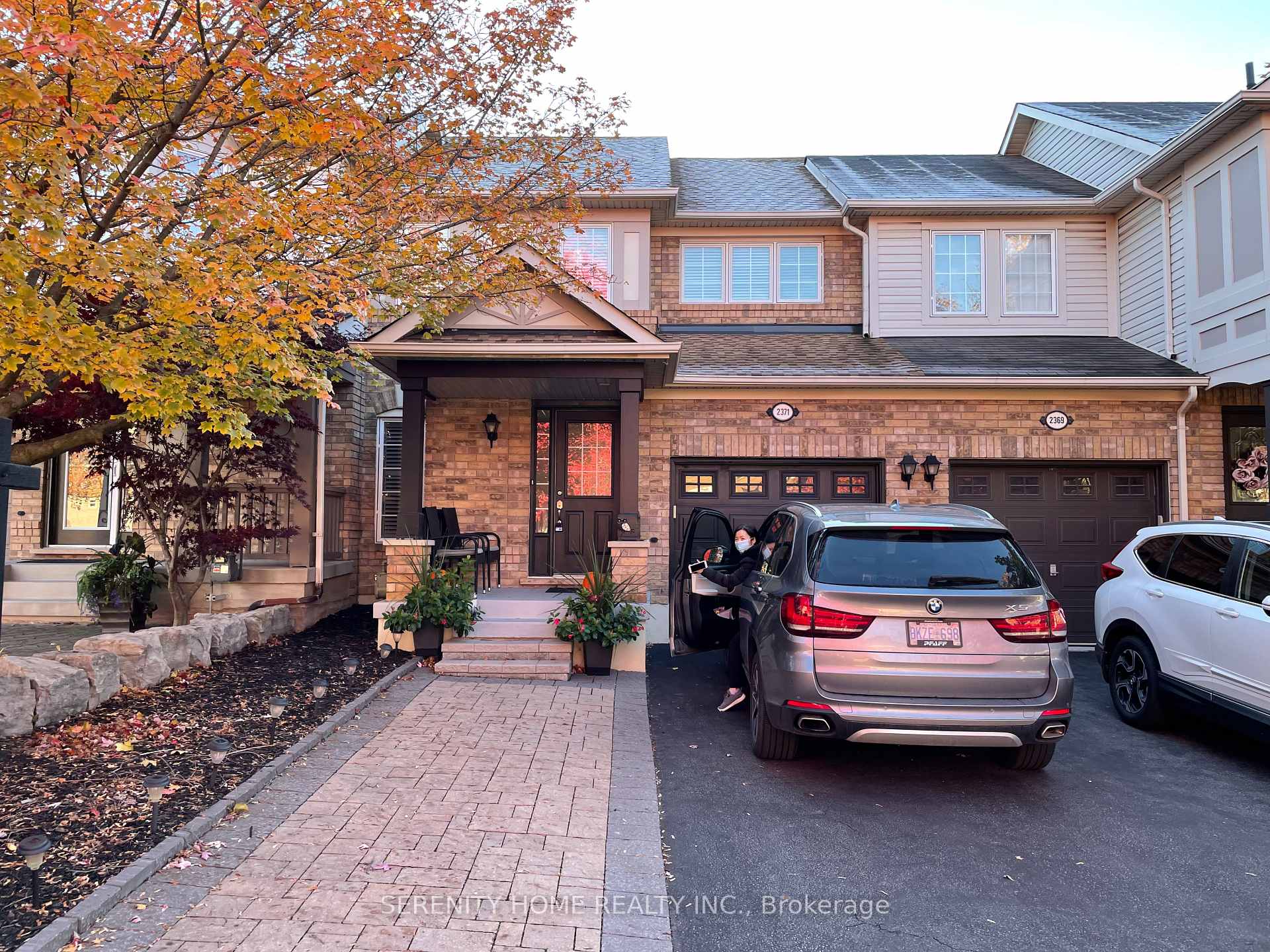 Photo 1 of 2371 Baintree Crescent, Oakville, Westmount — HOMEH