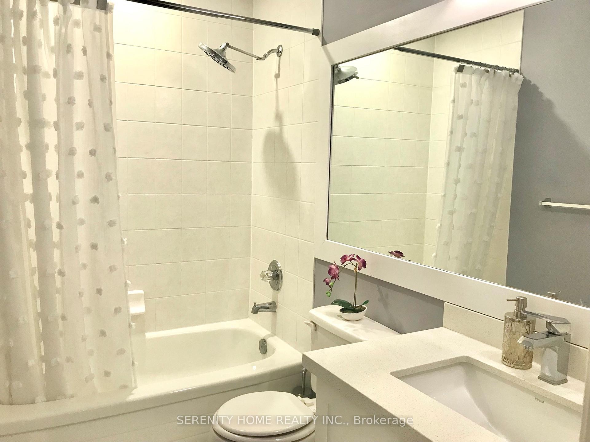 Photo 13 of 2371 Baintree Crescent, Oakville, Westmount — HOMEH