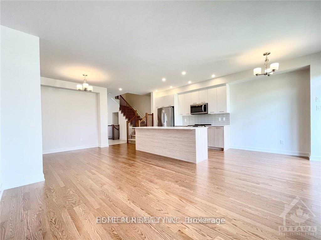 Photo 6 of 94 Bon Temps Way, Ottawa, Mer Bleue/Bradley Estates/Anderson Park — HOMEH