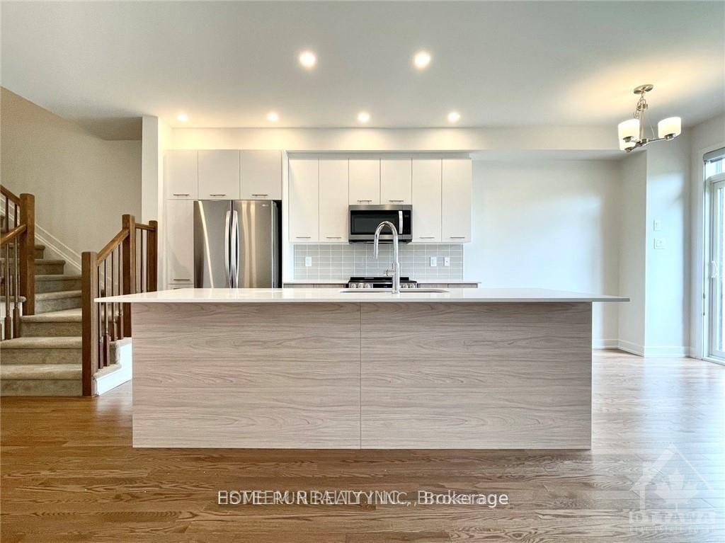 Photo 12 of 94 Bon Temps Way, Ottawa, Mer Bleue/Bradley Estates/Anderson Park — HOMEH