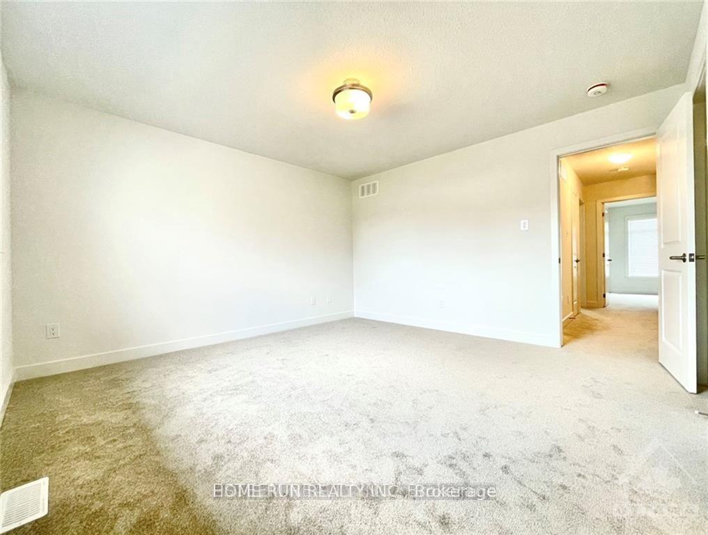 Photo 16 of 94 Bon Temps Way, Ottawa, Mer Bleue/Bradley Estates/Anderson Park — HOMEH
