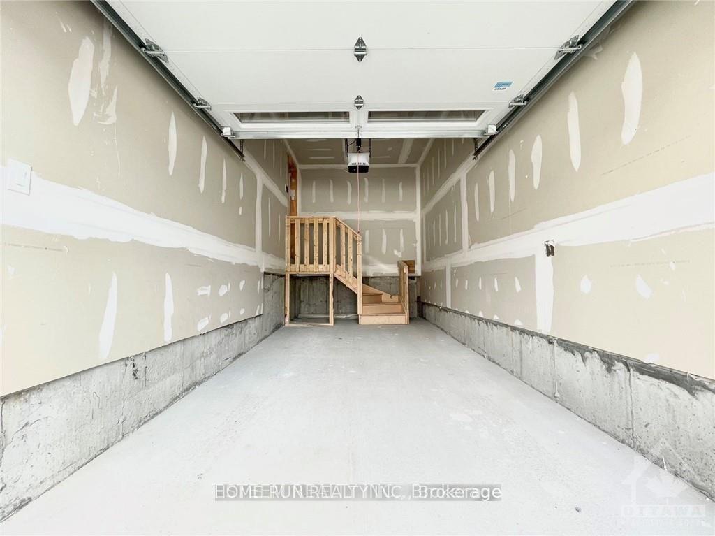Photo 29 of 94 Bon Temps Way, Ottawa, Mer Bleue/Bradley Estates/Anderson Park — HOMEH