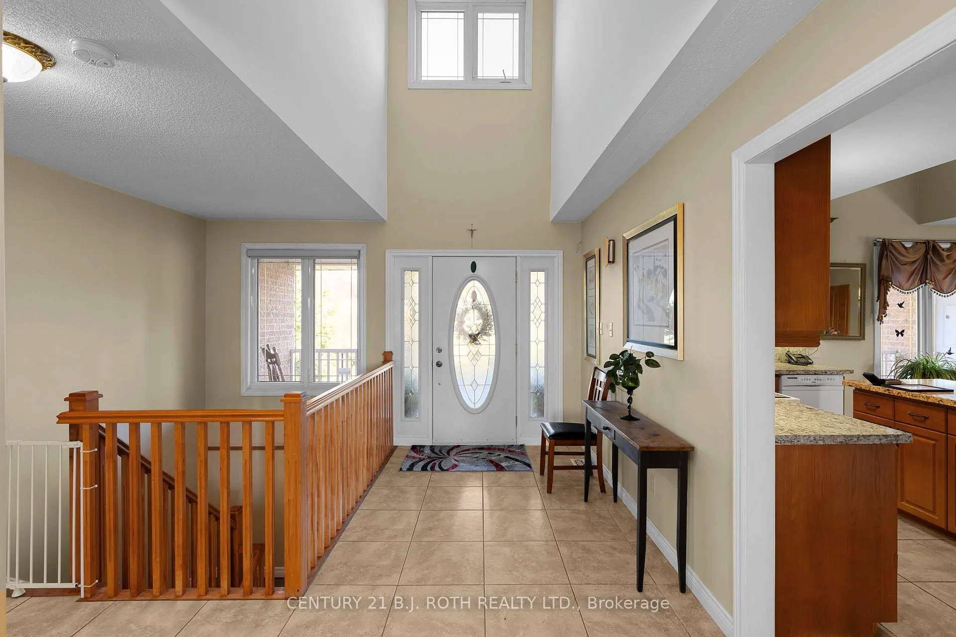 Photo 5 of 30 Tecumseth Heights Drive, New Tecumseth, Rural New Tecumseth — HOMEH