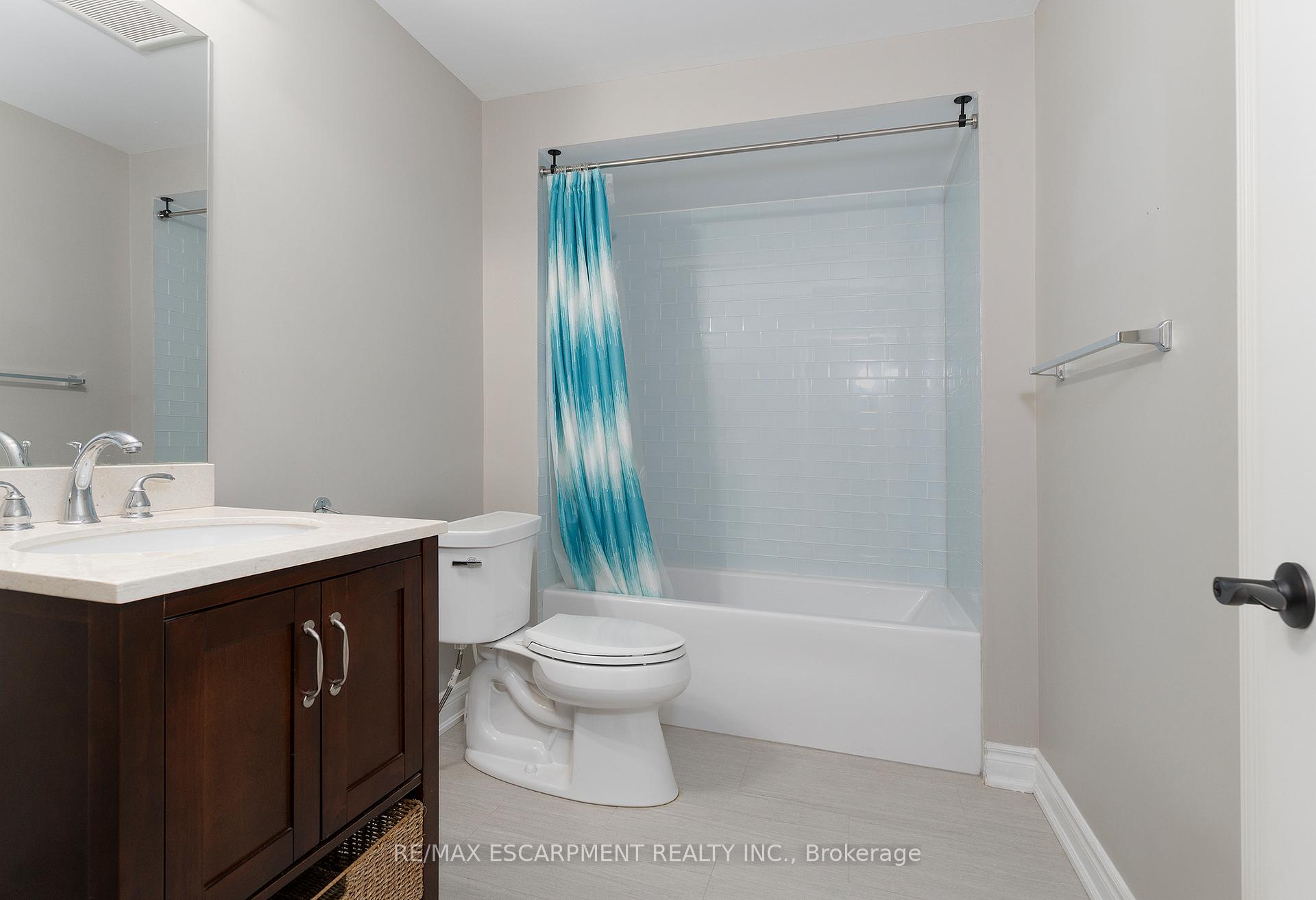 Photo 28 of 270 Farr Street, Pelham, Fenwick — HOMEH