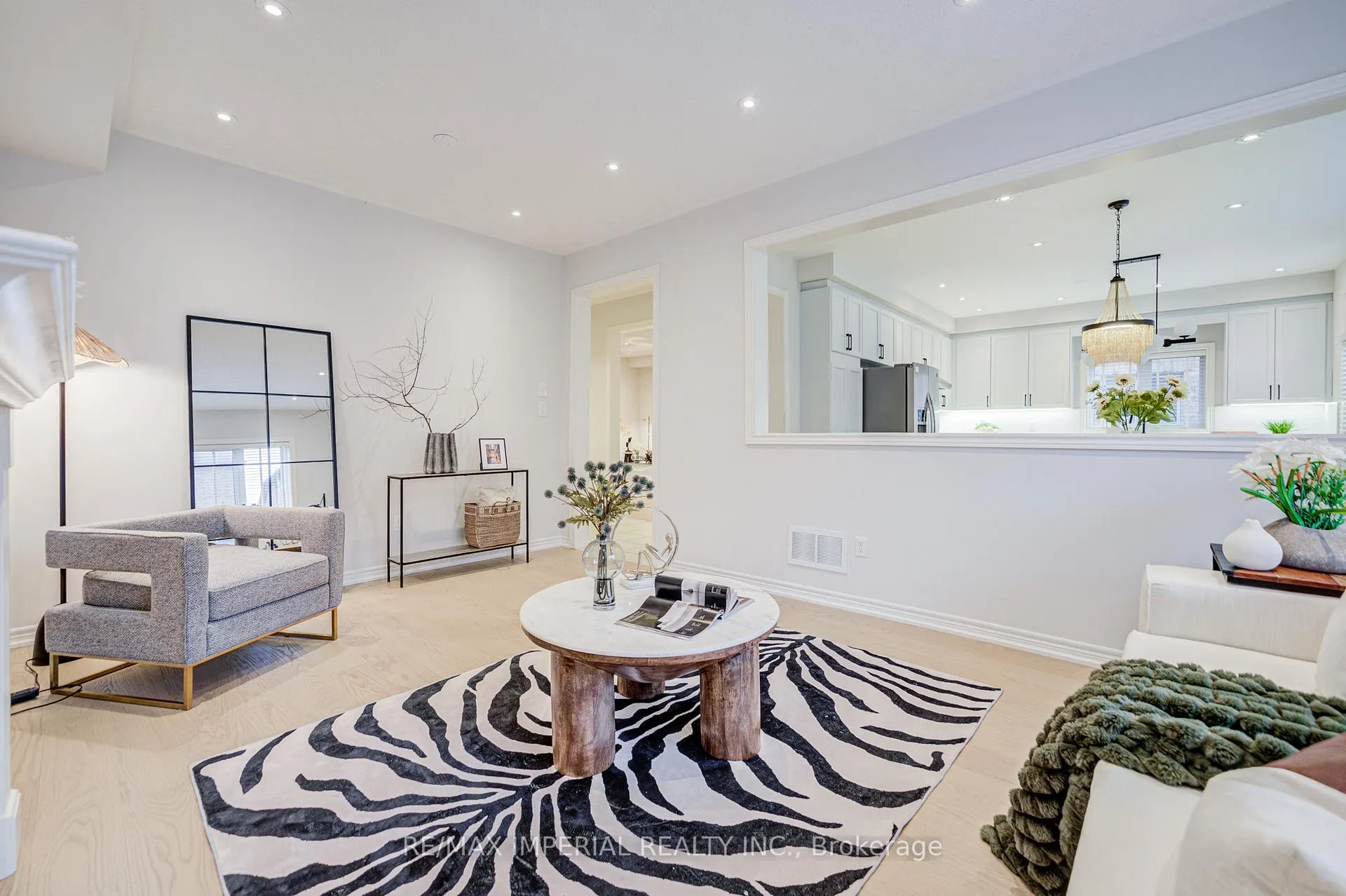 Photo 17 of 1199 McTavish Dr., Newmarket, Stonehaven-Wyndham — HOMEH