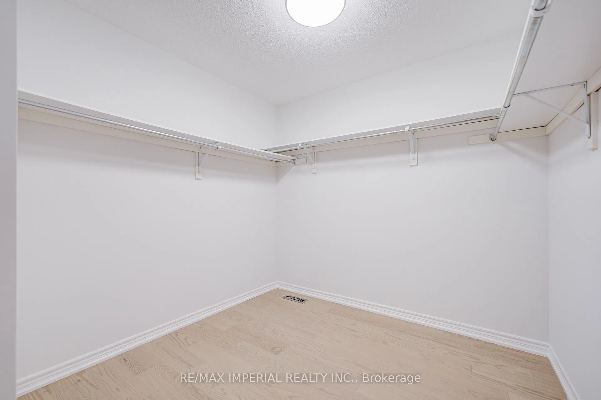 Photo 42 of 1199 McTavish Dr., Newmarket, Stonehaven-Wyndham — HOMEH