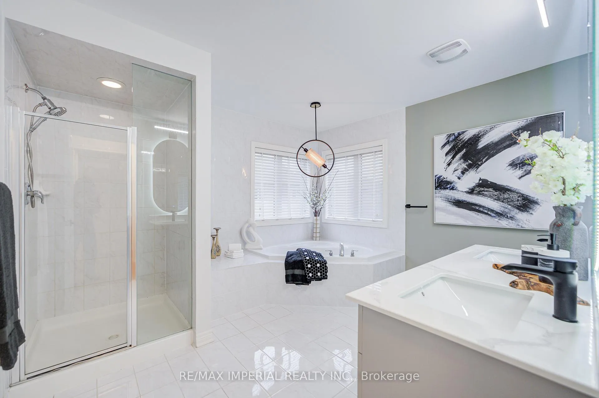 Photo 43 of 1199 McTavish Dr., Newmarket, Stonehaven-Wyndham — HOMEH