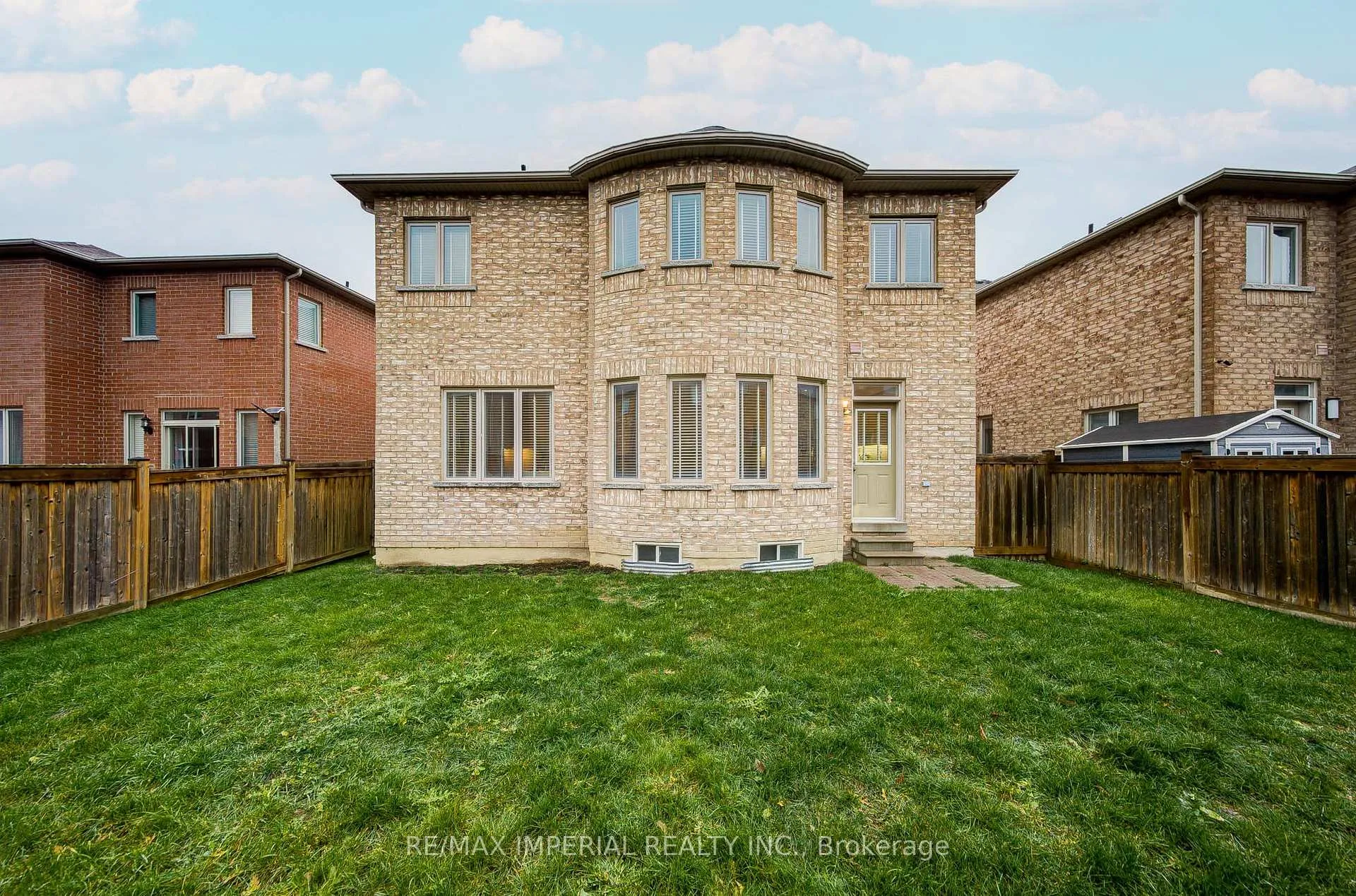 Photo 48 of 1199 McTavish Dr., Newmarket, Stonehaven-Wyndham — HOMEH
