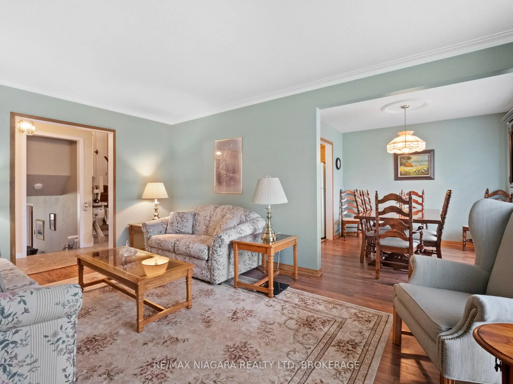 Photo 7 of 7058 Freeman Street, Niagara Falls, Morrison — HOMEH