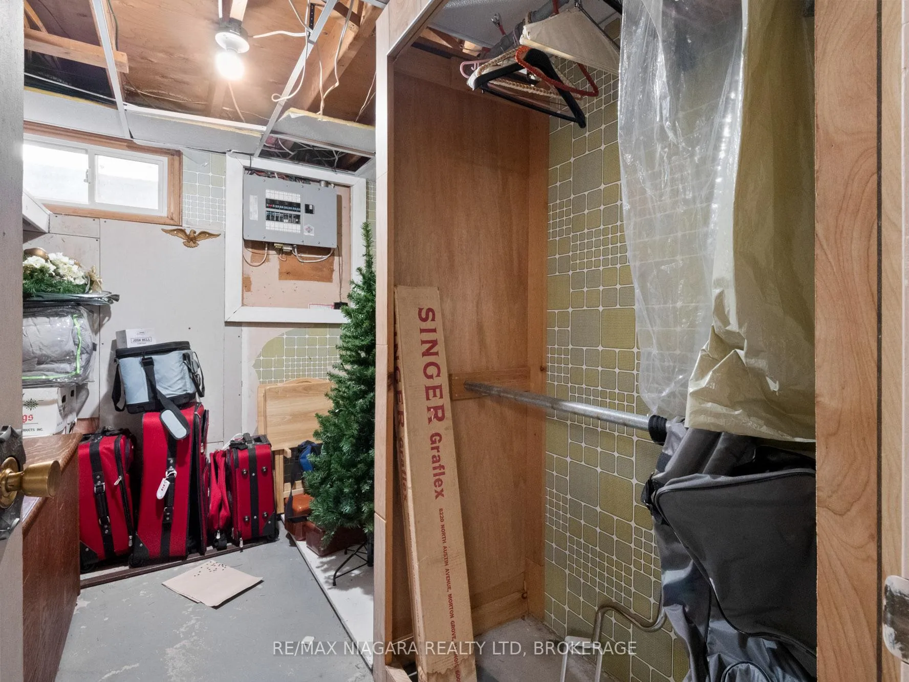 Photo 32 of 7058 Freeman Street, Niagara Falls, Morrison — HOMEH