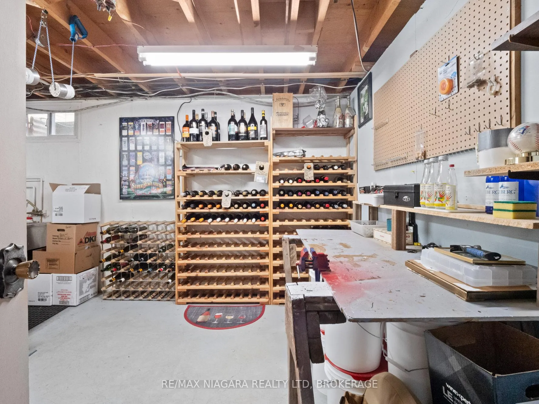 Photo 33 of 7058 Freeman Street, Niagara Falls, Morrison — HOMEH