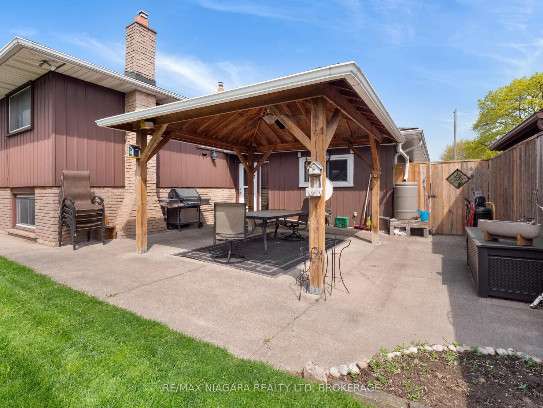 Photo 37 of 7058 Freeman Street, Niagara Falls, Morrison — HOMEH