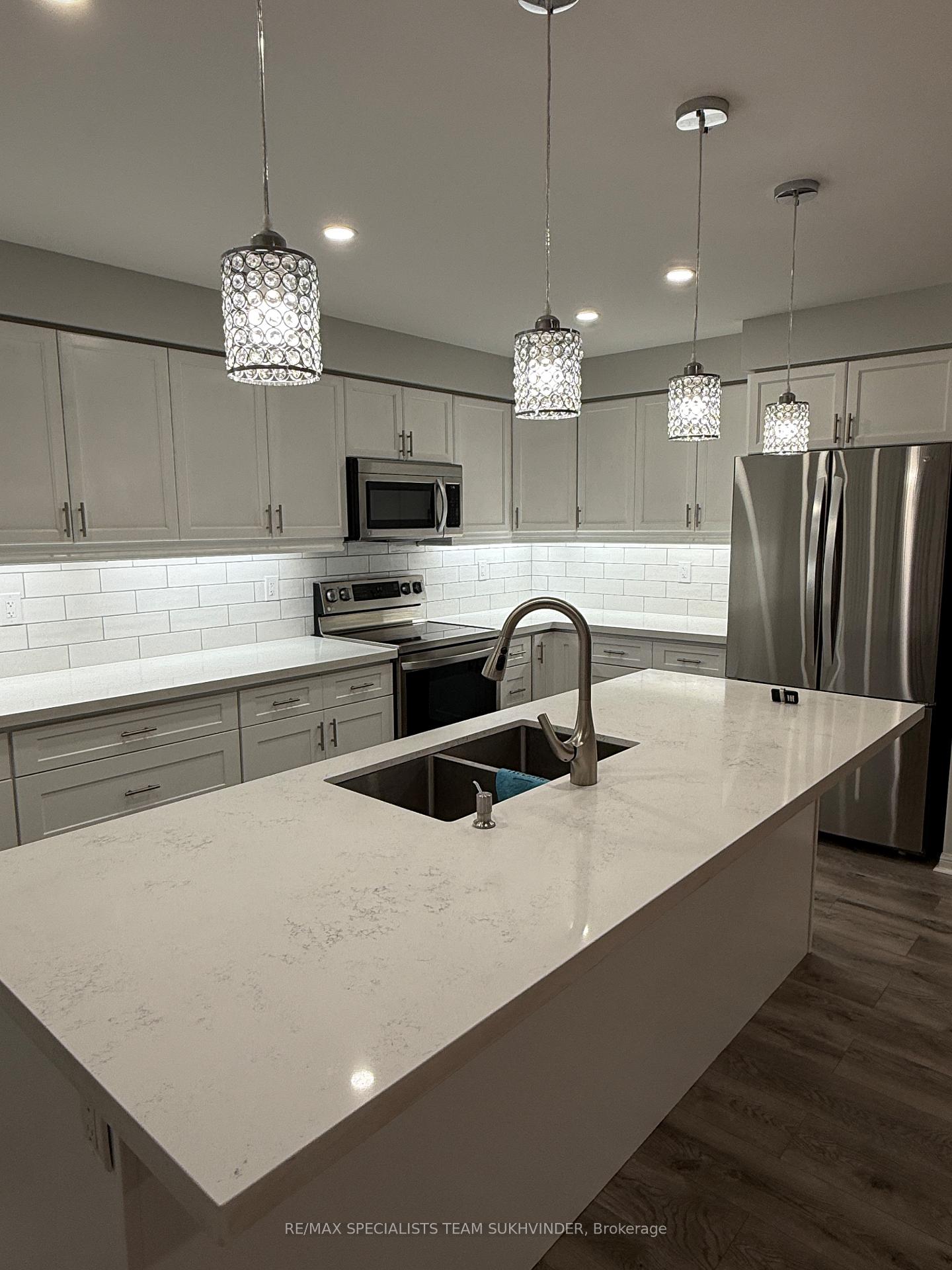 Photo 1 of 68 John W Taylor Avenue, New Tecumseth, Alliston — HOMEH