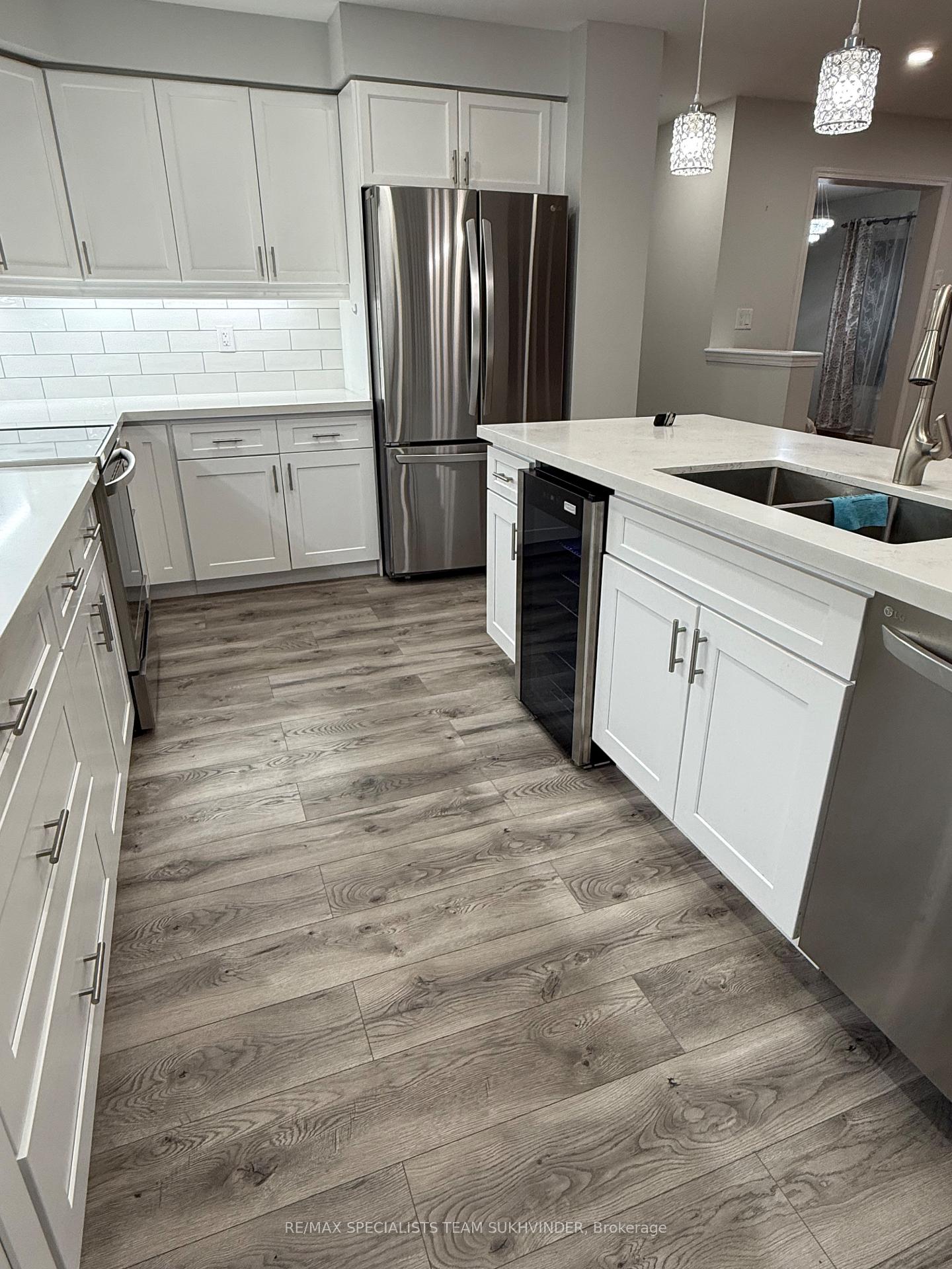 Photo 25 of 68 John W Taylor Avenue, New Tecumseth, Alliston — HOMEH