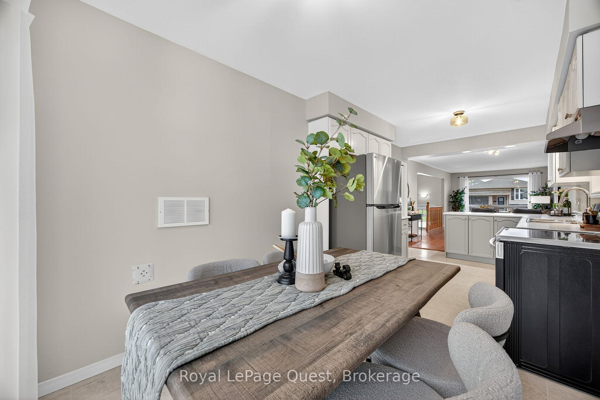 Photo 14 of 42 Jordon Crescent, Orillia — HOMEH