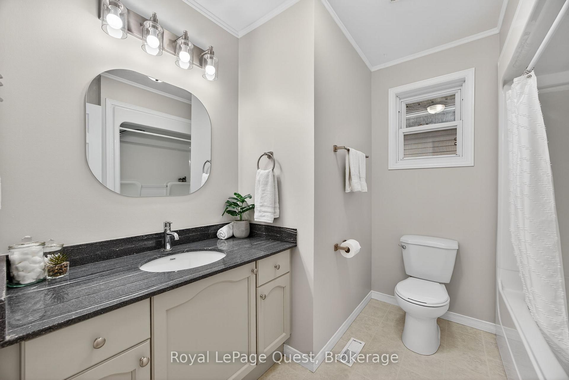 Photo 23 of 42 Jordon Crescent, Orillia — HOMEH