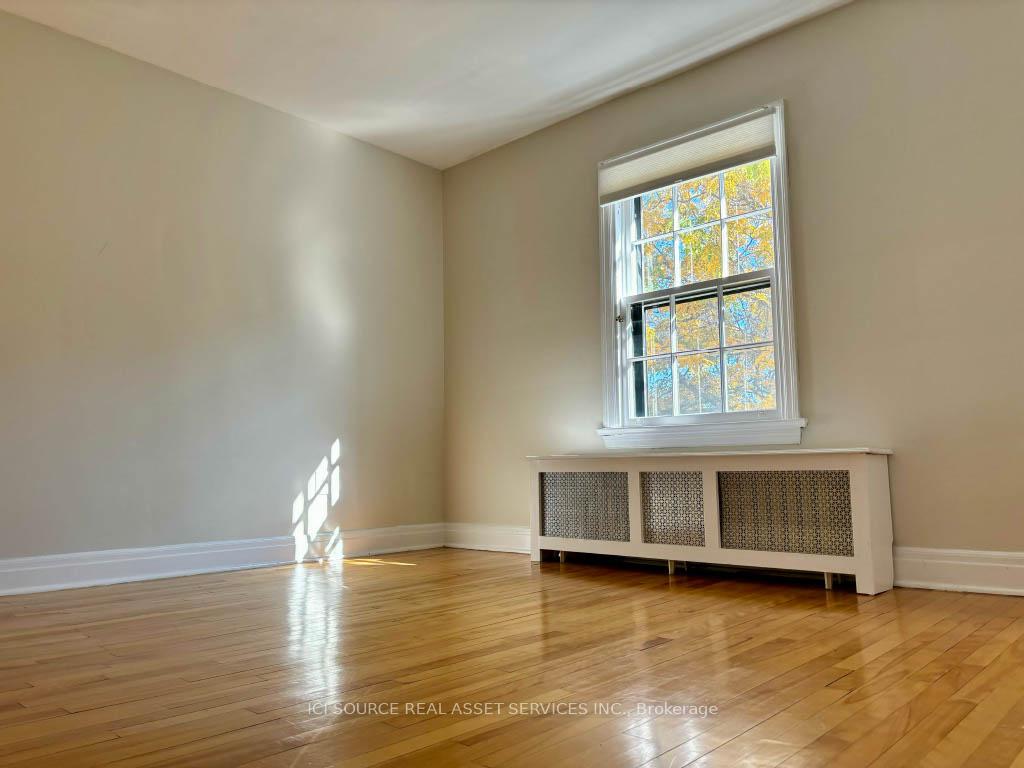Photo 11 of 7 Thomas Street, Ottawa, New Edinburgh — HOMEH