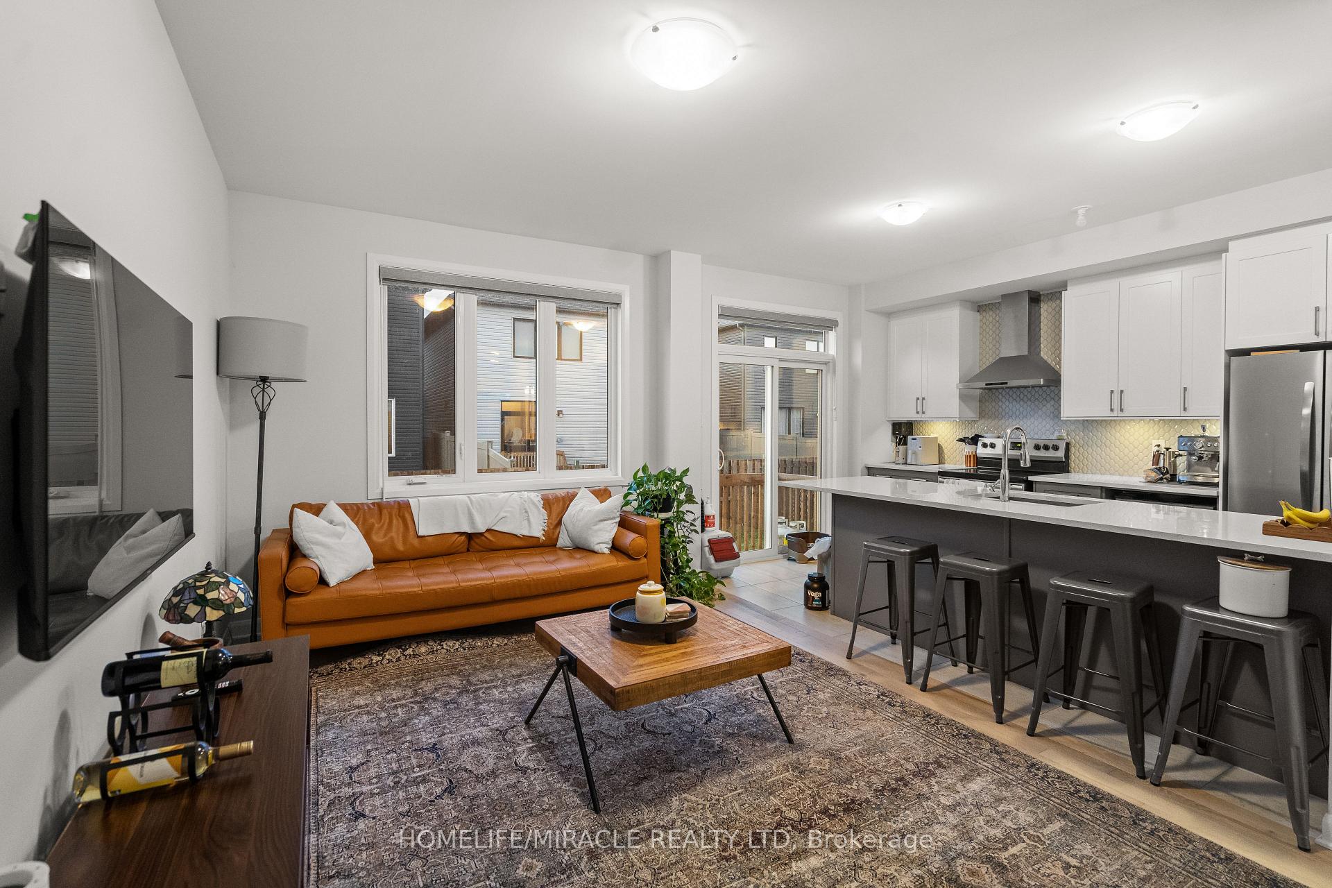 Photo 8 of 307 Blossom Pass Terrace, Ottawa, Avalon East — HOMEH