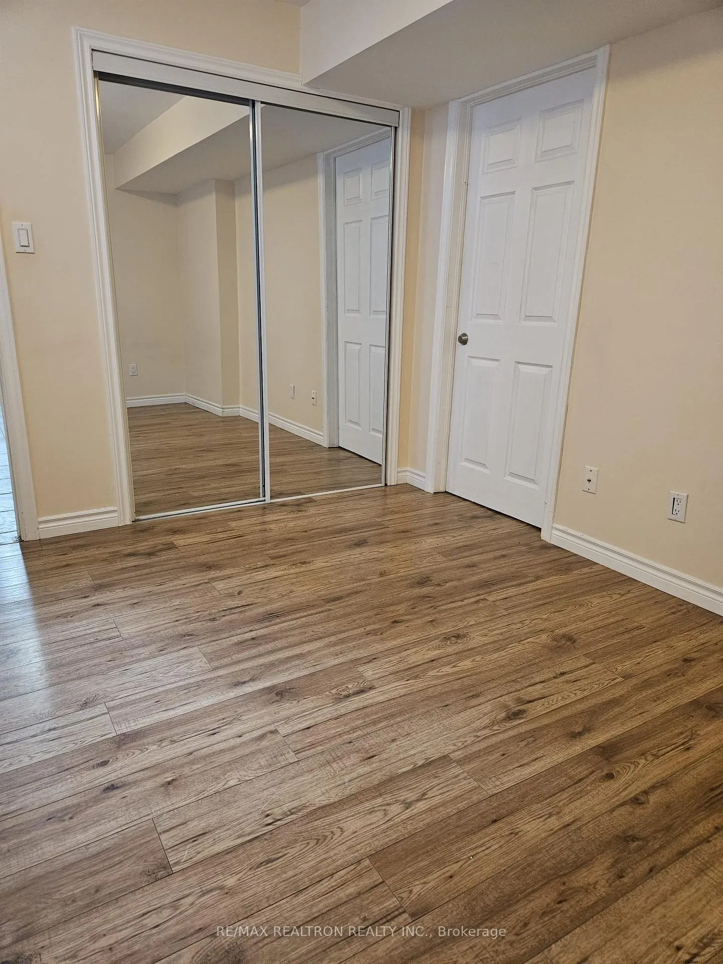 Photo 5 of Unit BSMT, 178 Keffer Circle, Newmarket, Armitage — HOMEH