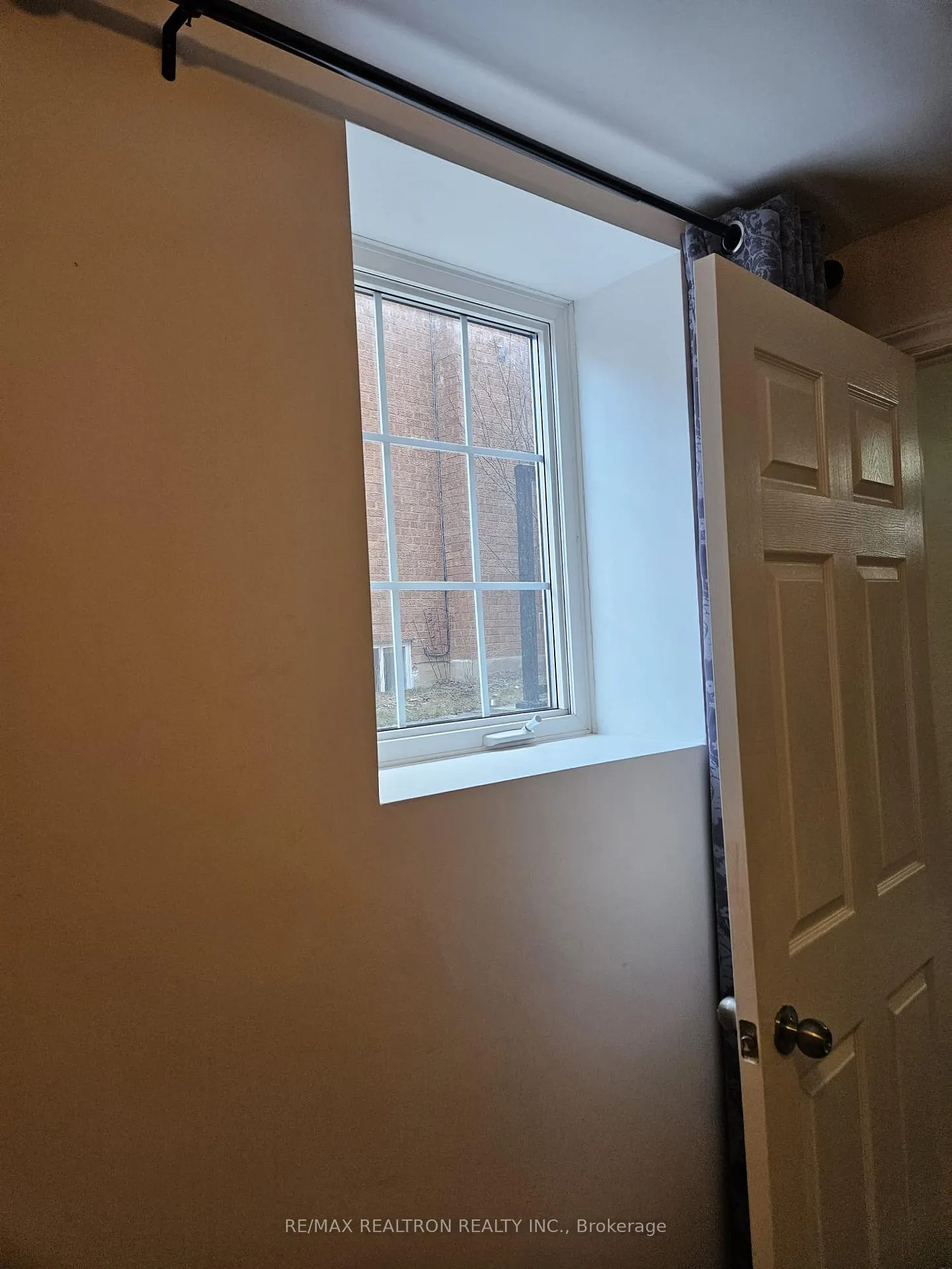 Photo 6 of Unit BSMT, 178 Keffer Circle, Newmarket, Armitage — HOMEH