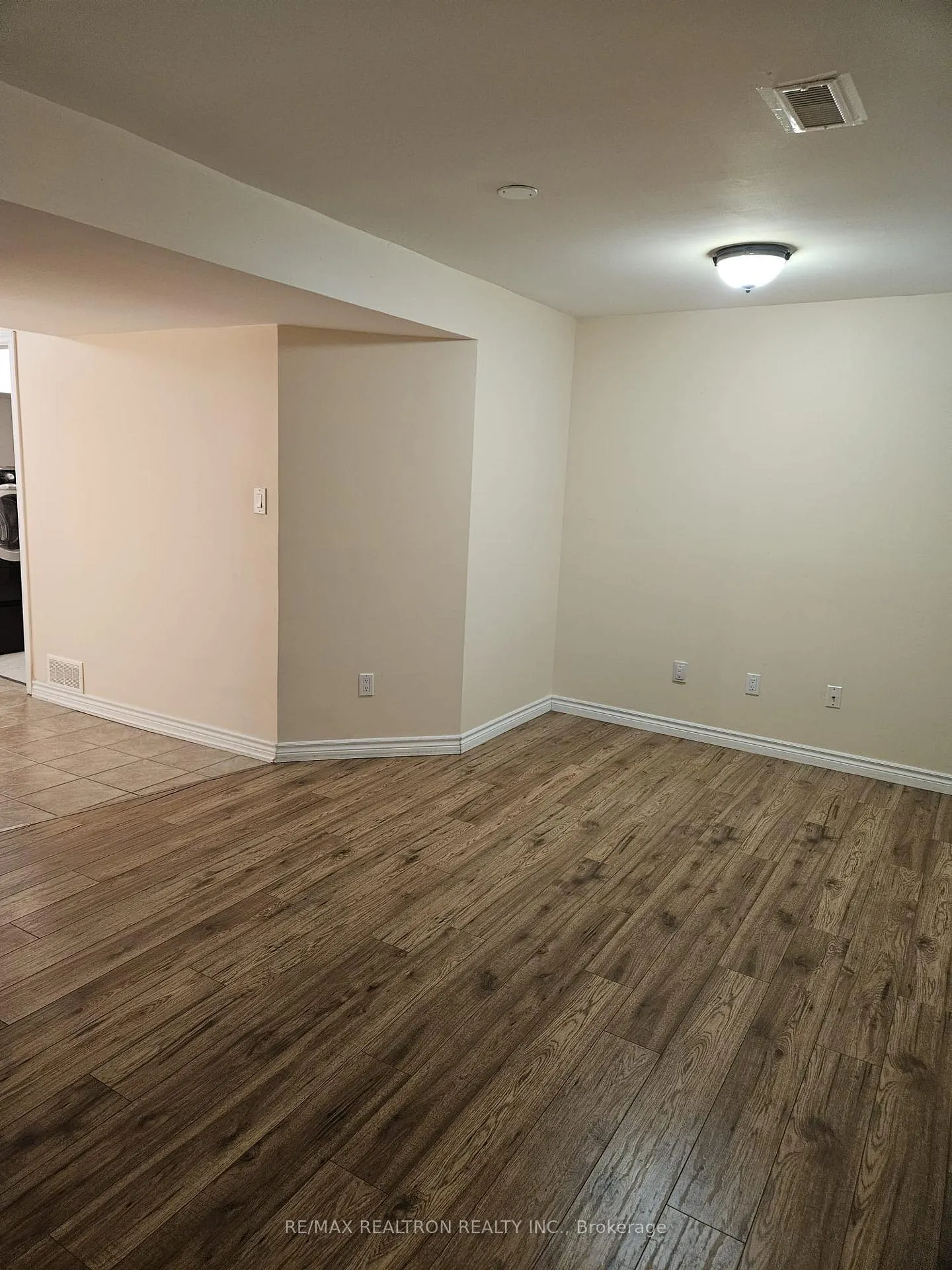 Photo 11 of Unit BSMT, 178 Keffer Circle, Newmarket, Armitage — HOMEH