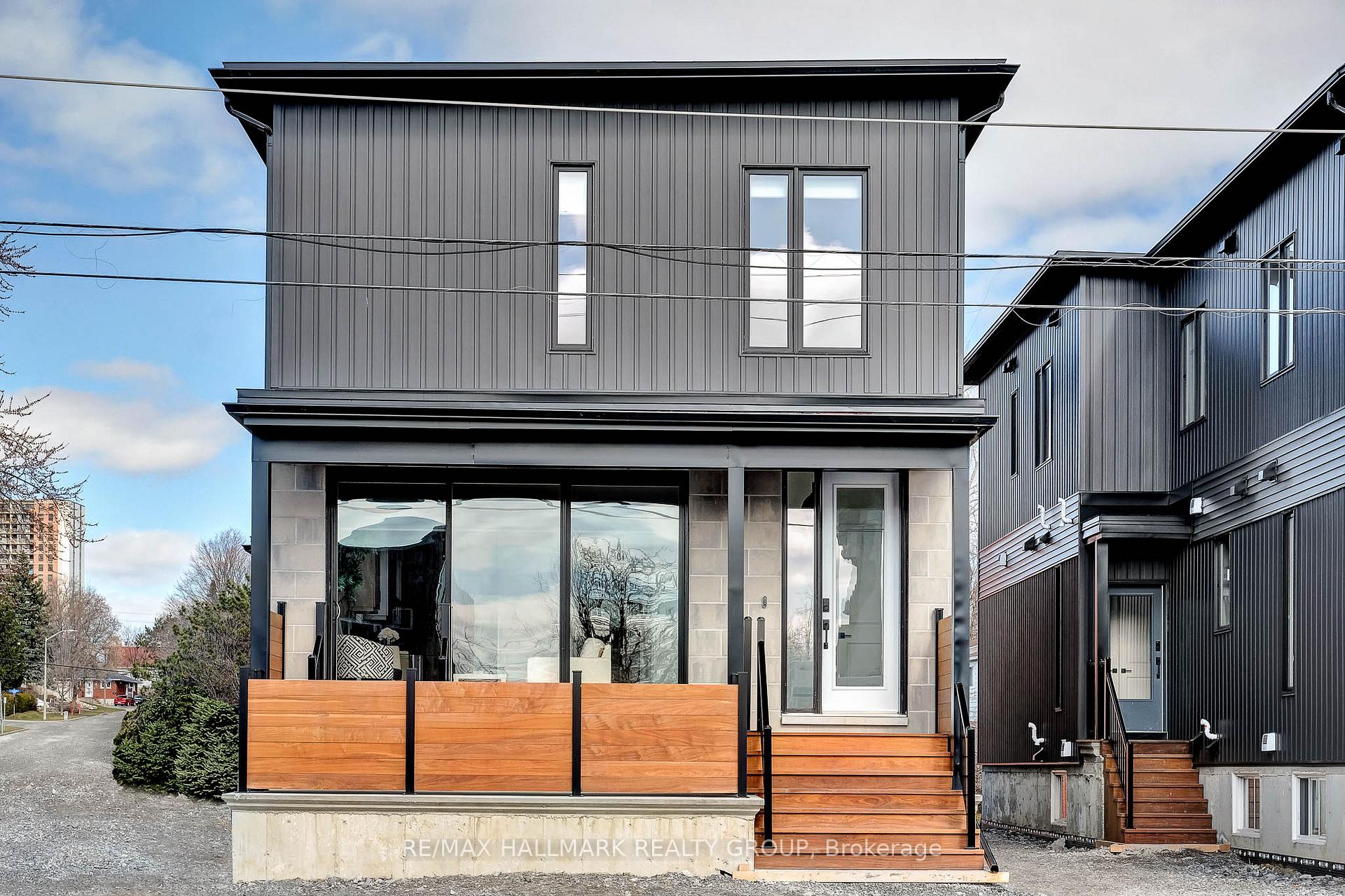 Front of Unit 1, 709A Carsons Road