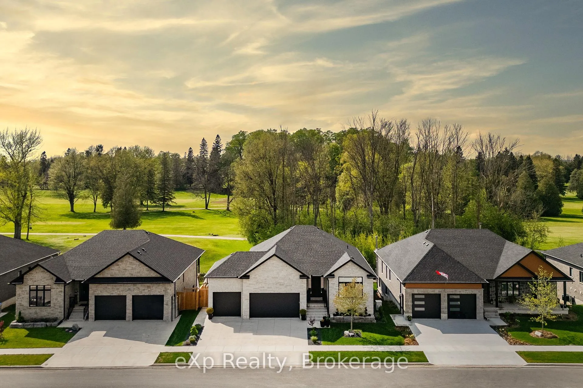 Photo 2 of 41 Gilmer Crescent, North Perth, Listowel — HOMEH