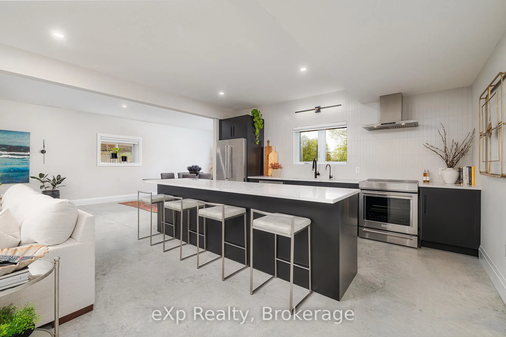 Photo 29 of 41 Gilmer Crescent, North Perth, Listowel — HOMEH