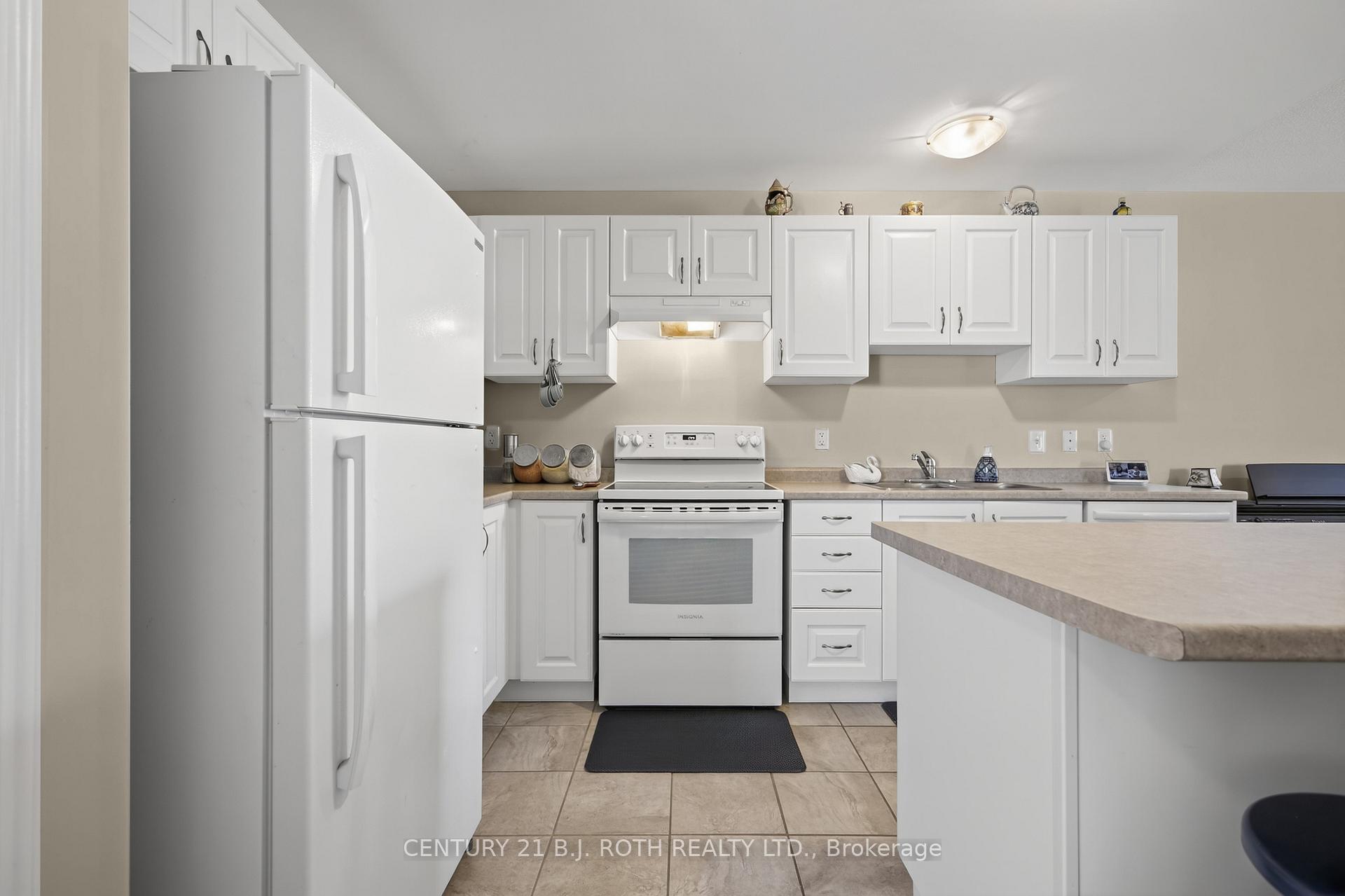 Photo 4 of 162 Diana Drive, Orillia — HOMEH