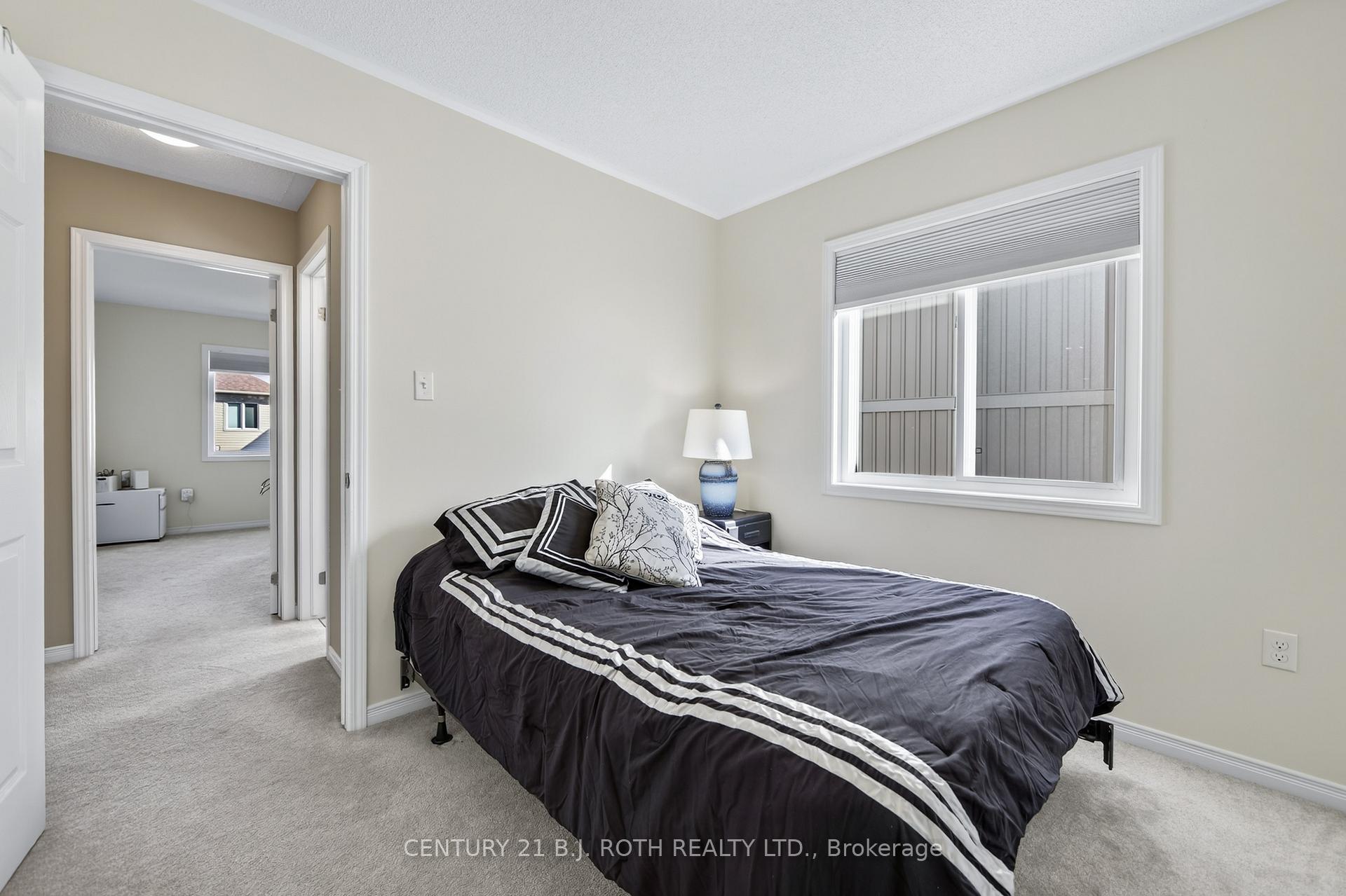 Photo 9 of 162 Diana Drive, Orillia — HOMEH