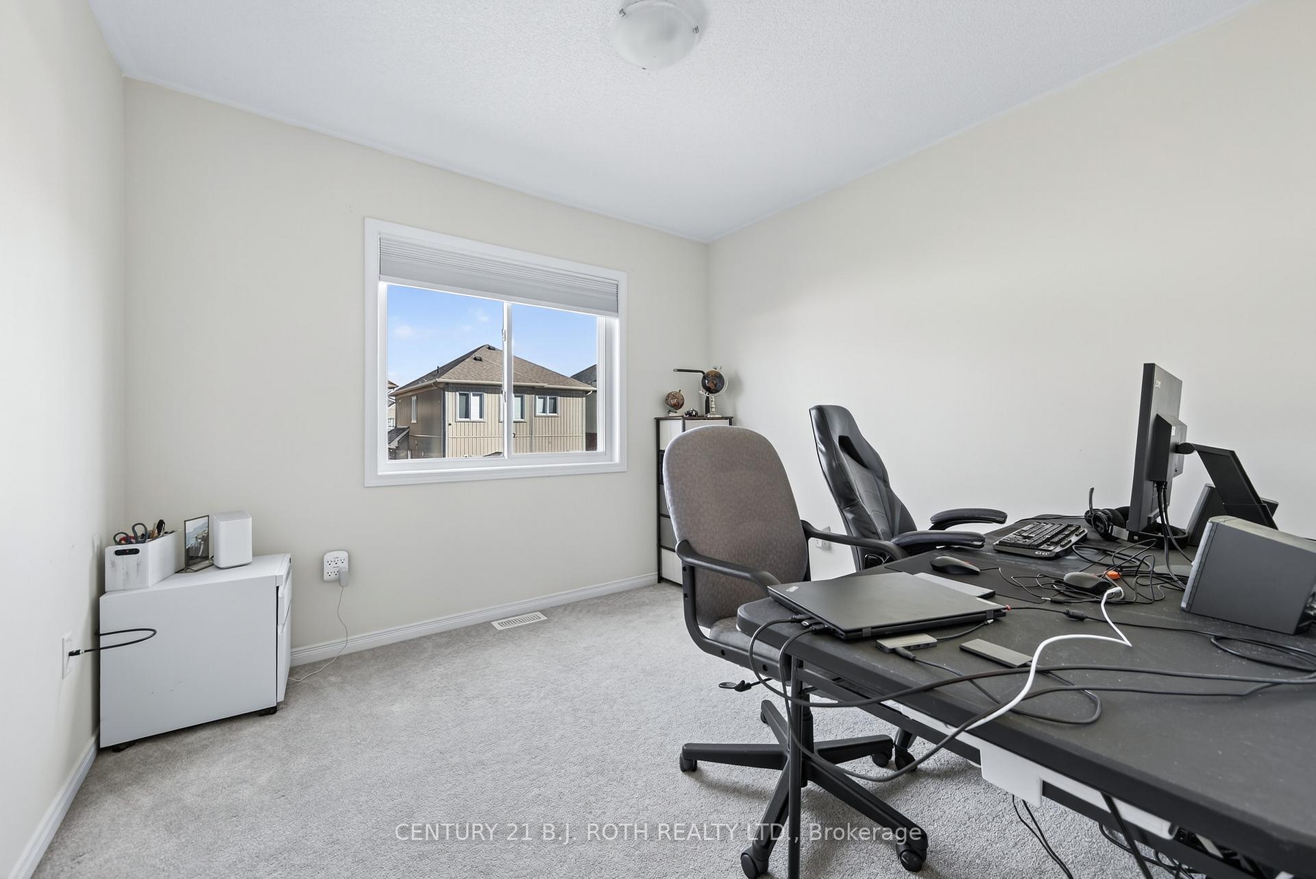 Photo 10 of 162 Diana Drive, Orillia — HOMEH