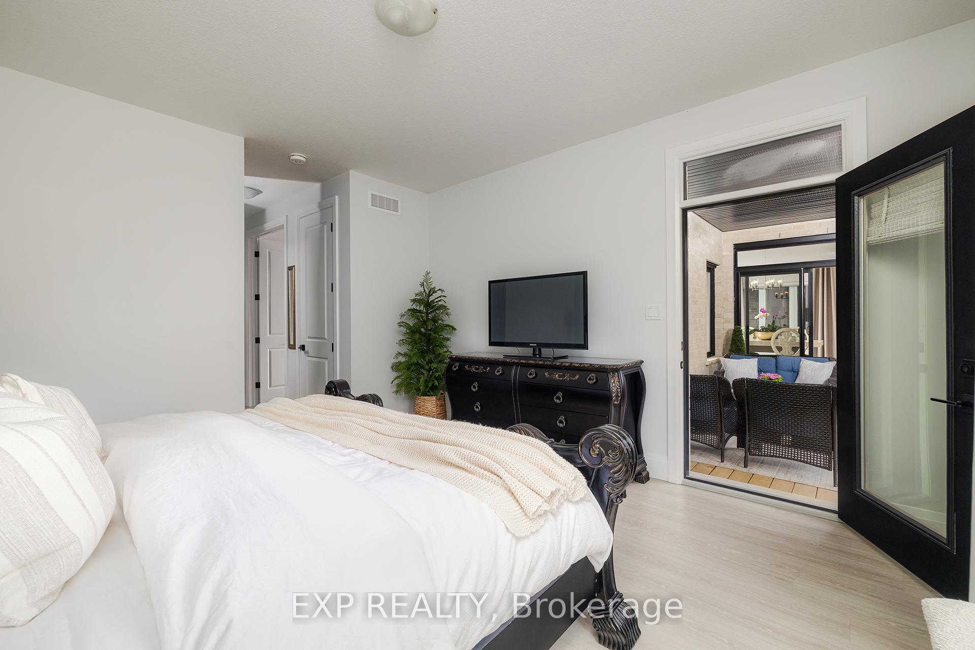 Photo 15 of 41 Gilmer Crescent, North Perth, Listowel — HOMEH