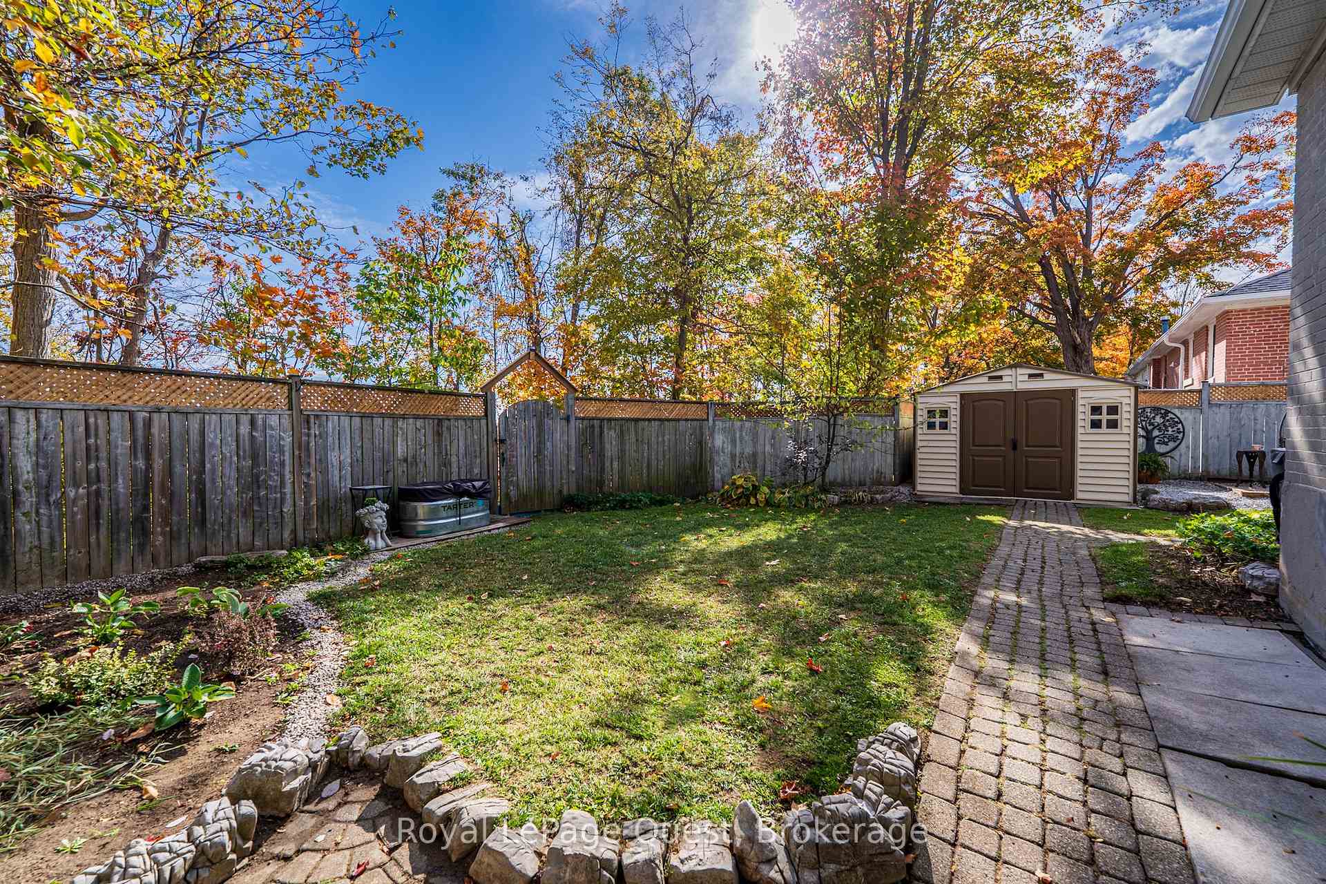 Photo 6 of 15 Karen Crescent, Orillia — HOMEH