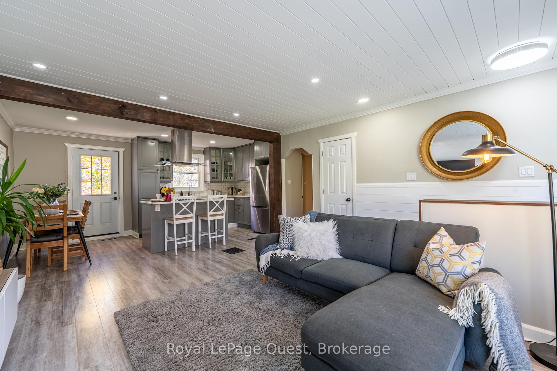 Photo 12 of 15 Karen Crescent, Orillia — HOMEH