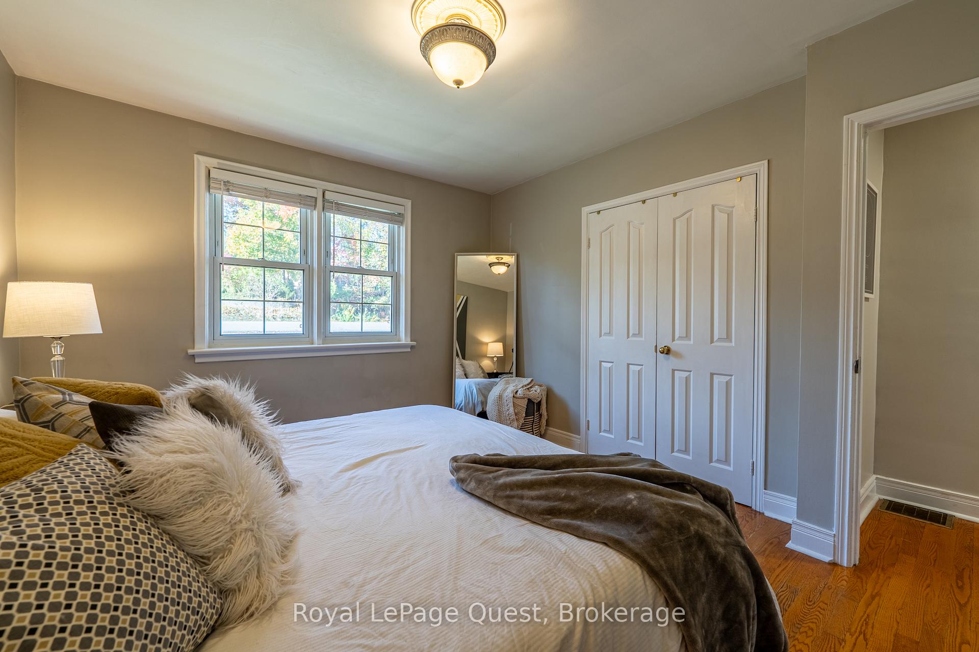 Photo 23 of 15 Karen Crescent, Orillia — HOMEH