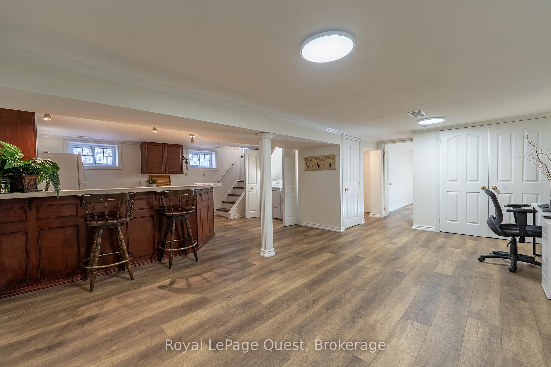 Photo 24 of 15 Karen Crescent, Orillia — HOMEH