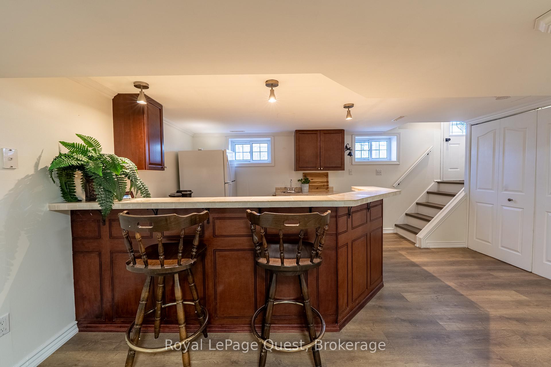 Photo 26 of 15 Karen Crescent, Orillia — HOMEH