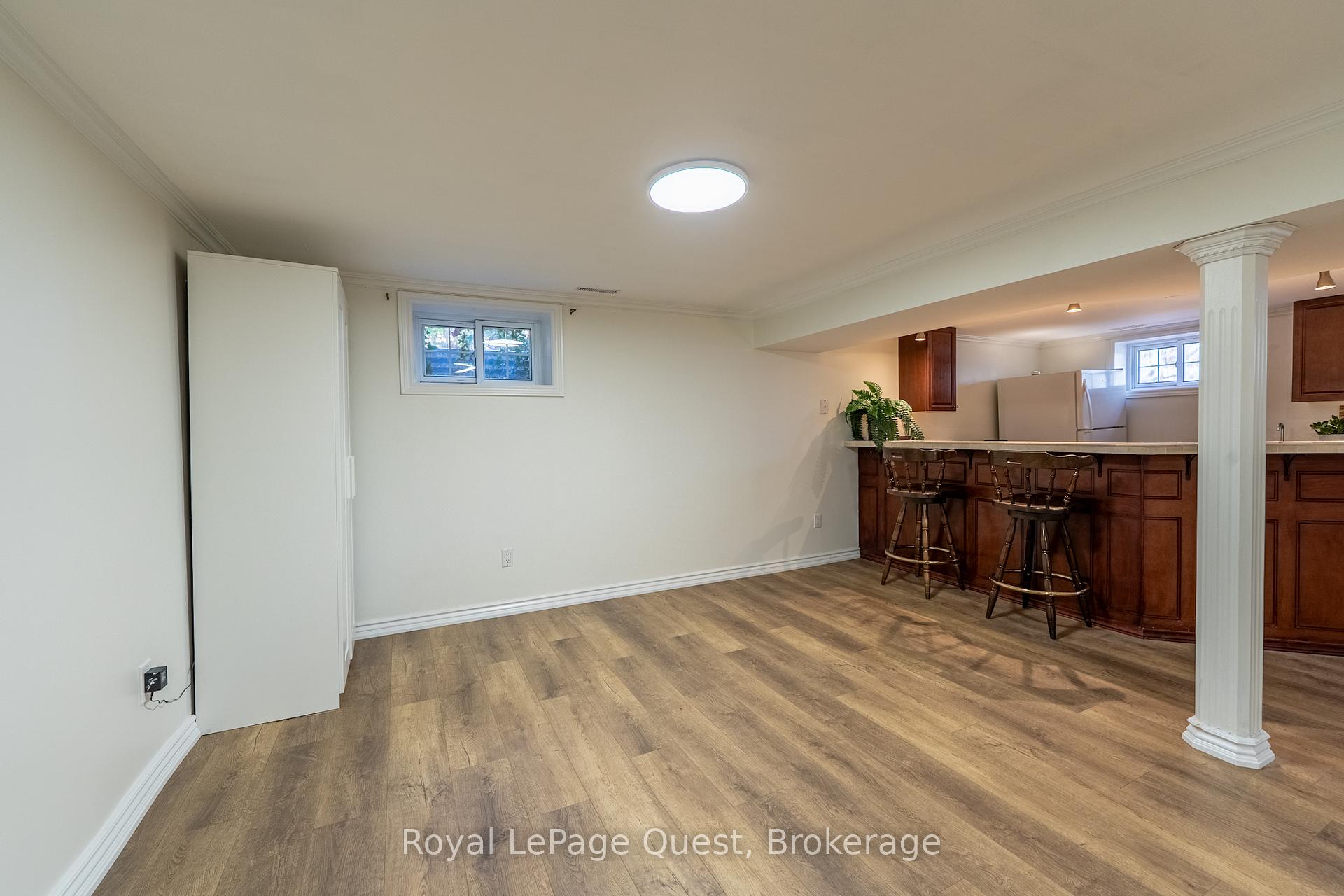 Photo 29 of 15 Karen Crescent, Orillia — HOMEH