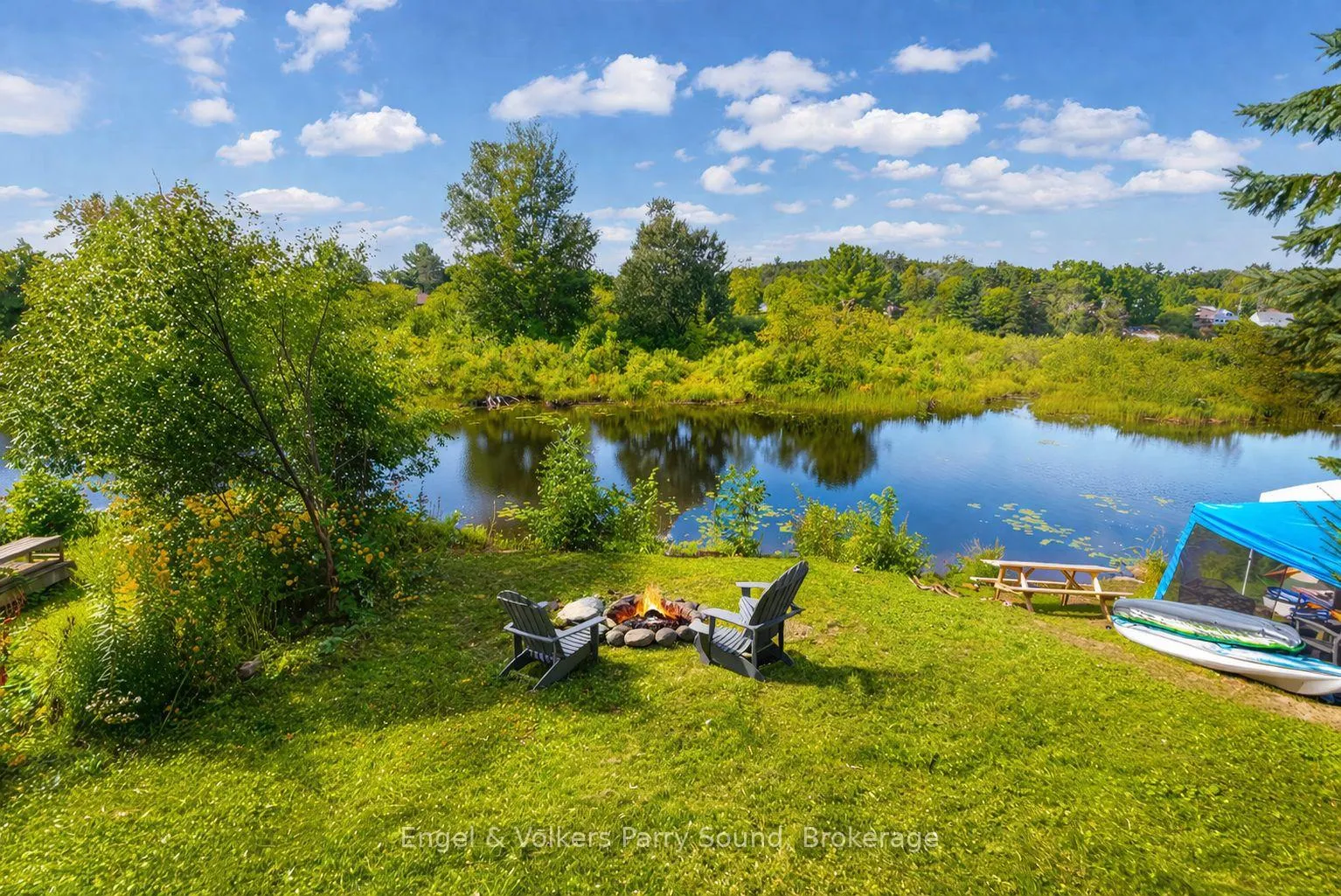 Photo 29 of 54 River Street, Parry Sound — HOMEH
