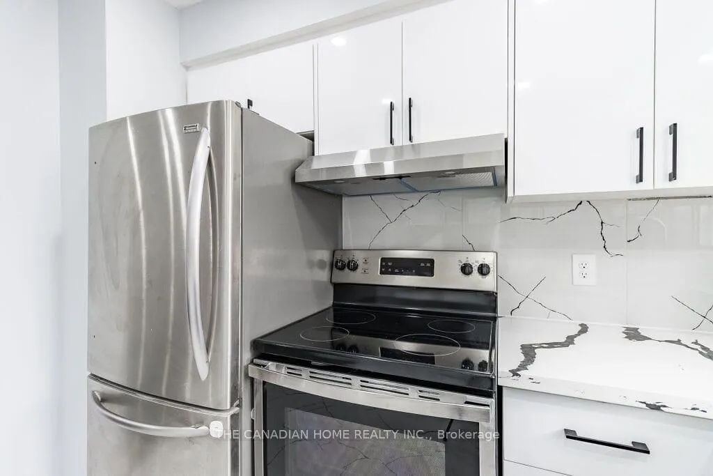 Photo 6 of Unit Upper, 7725 Jubilee Drive, Niagara Falls, Marineland — HOMEH