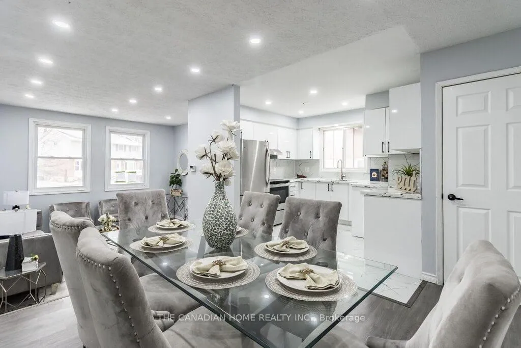Photo 8 of Unit Upper, 7725 Jubilee Drive, Niagara Falls, Marineland — HOMEH