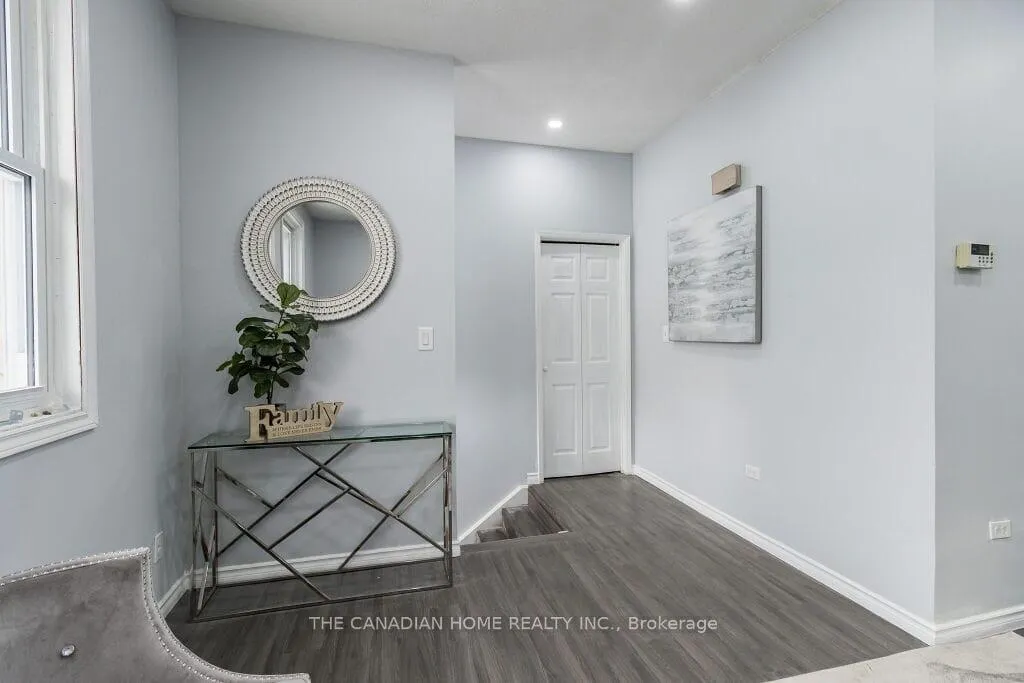 Photo 14 of Unit Upper, 7725 Jubilee Drive, Niagara Falls, Marineland — HOMEH