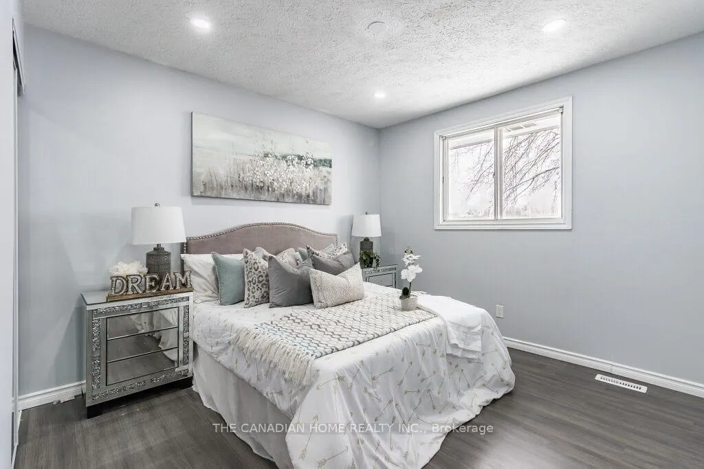 Photo 19 of Unit Upper, 7725 Jubilee Drive, Niagara Falls, Marineland — HOMEH