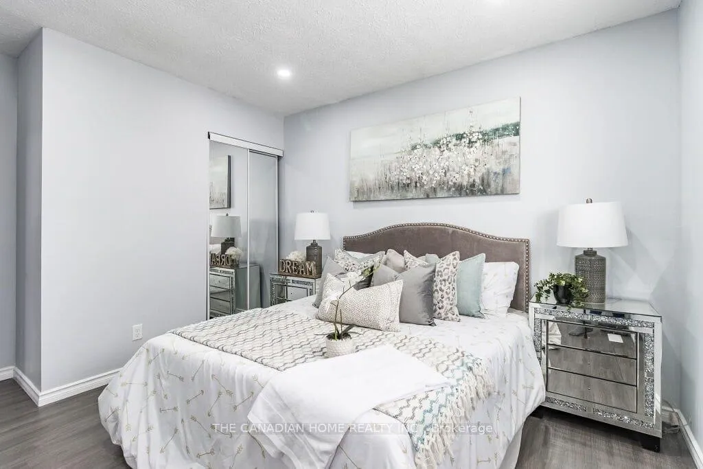 Photo 20 of Unit Upper, 7725 Jubilee Drive, Niagara Falls, Marineland — HOMEH