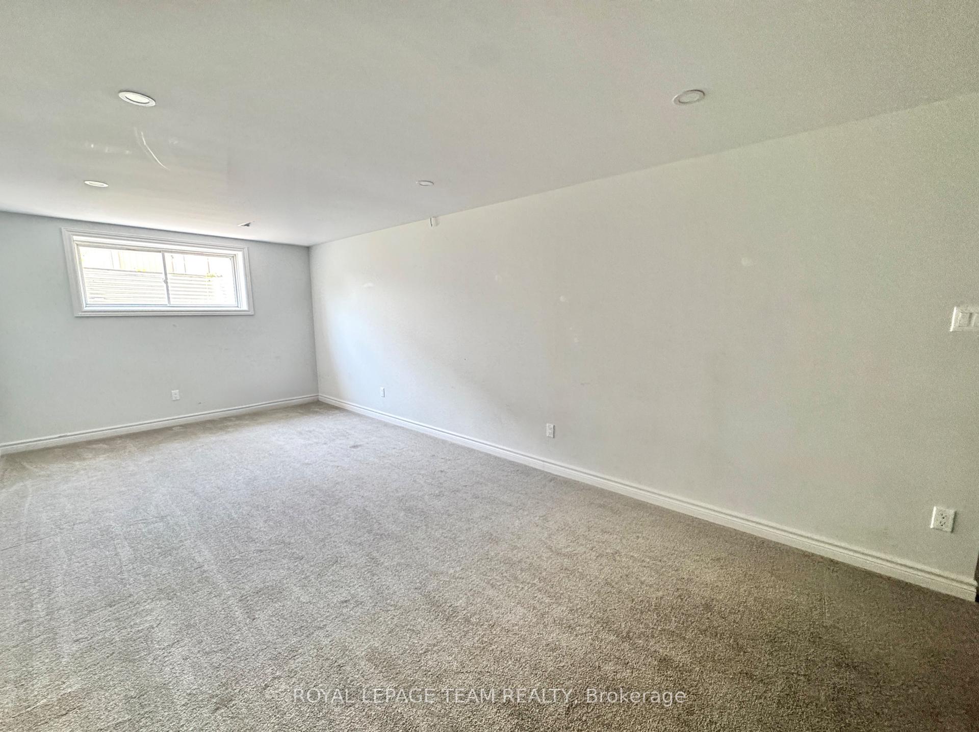 Photo 20 of 695 Cairn Crescent, Ottawa, Mer Bleue/Bradley Estates/Anderson Park — HOMEH