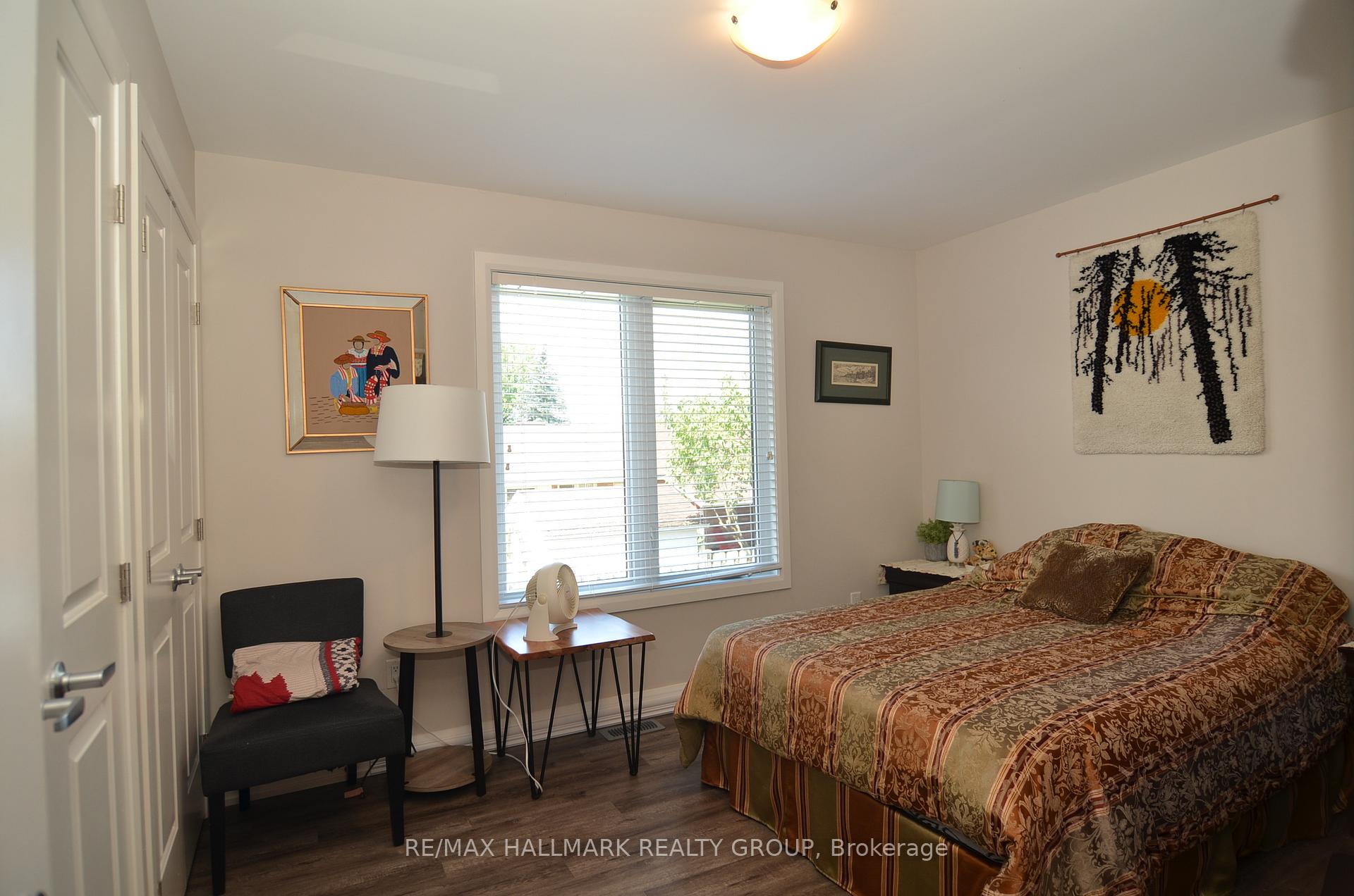 Photo 6 of Unit 1, 8009 Jeanne Darc Boulevard, Ottawa, Chatelaine Village — HOMEH