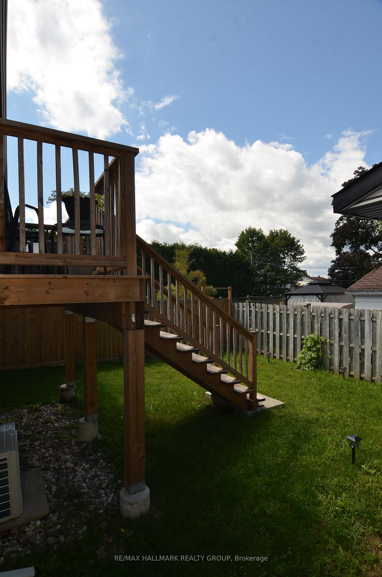 Photo 9 of Unit 1, 8009 Jeanne Darc Boulevard, Ottawa, Chatelaine Village — HOMEH