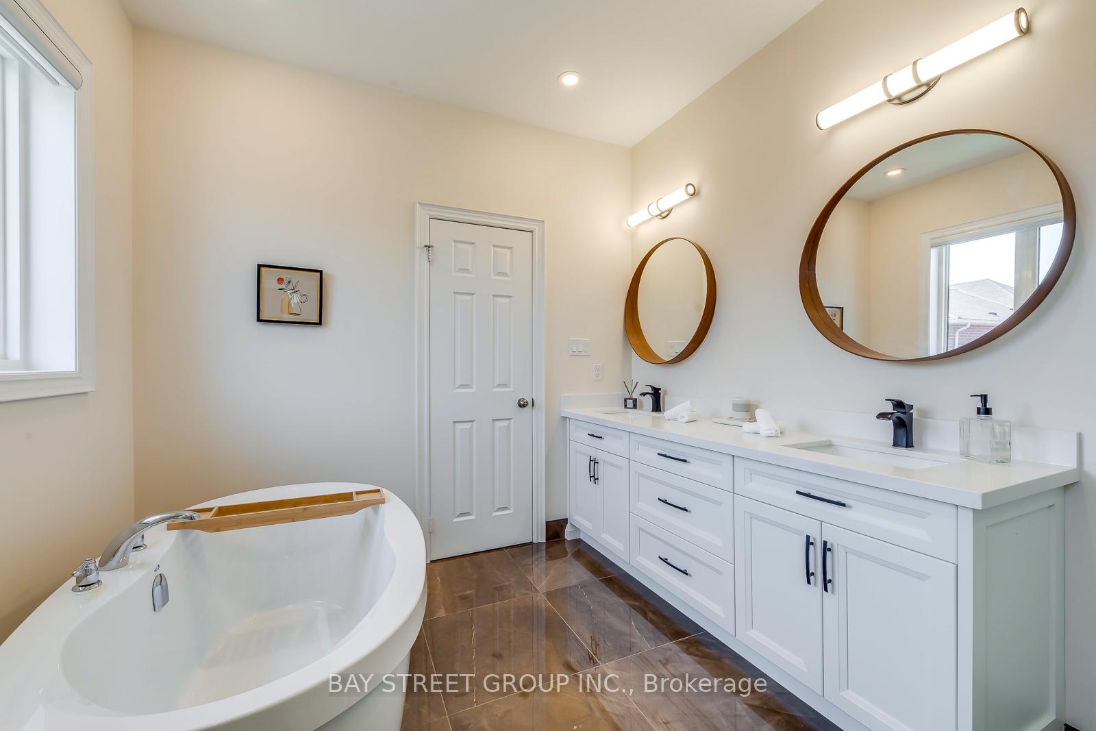 Photo 26 of 3091 Streamwood Pass, Oakville, Joshua Meadows — HOMEH