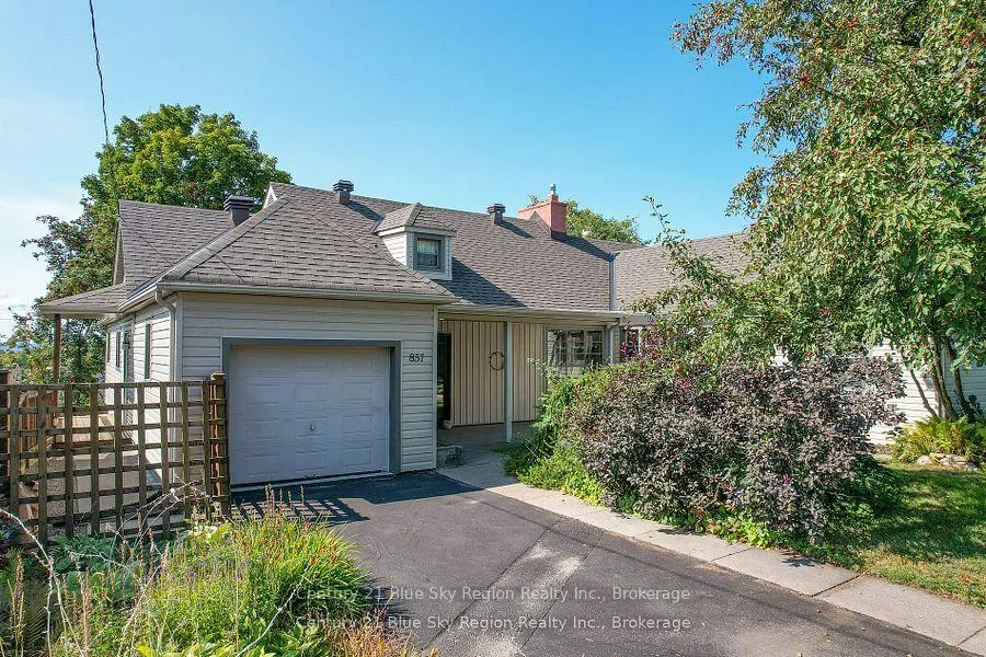 Photo 1 of 857 Bourke Street, North Bay, West End — HOMEH
